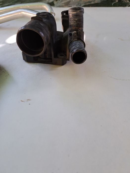 Nissan Qashqai caloriferul si termostatul de căldură