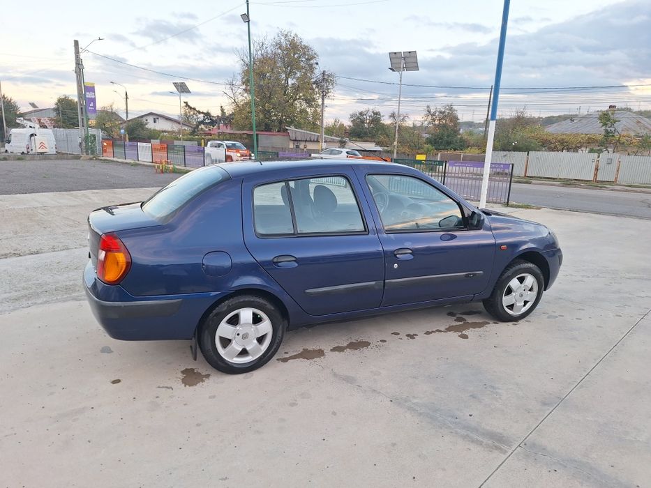 RENAULT Clio 2004 — imagine 3