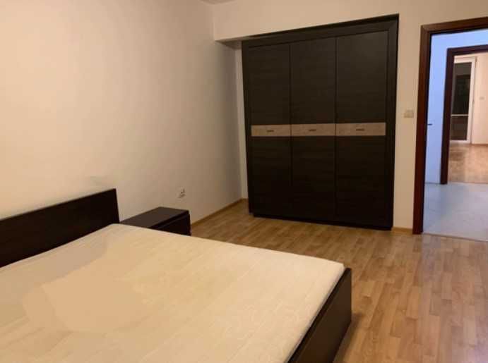 Двустаен апартамент под наем Дружба 1