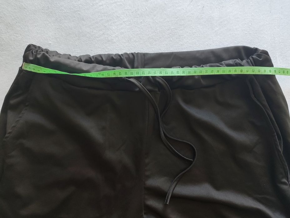 Pantaloni/ colanți negri SheIn xl/xxl