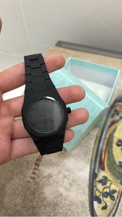 часы с арабским циферблатом и парюфм