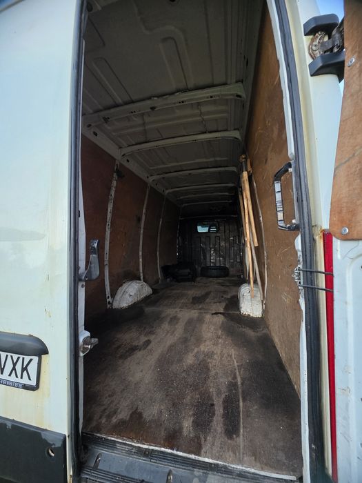 Iveco Daily 35S14 2.3HPT