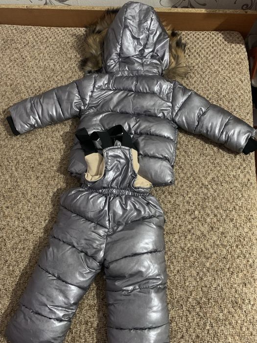 Продам зимний комплект.