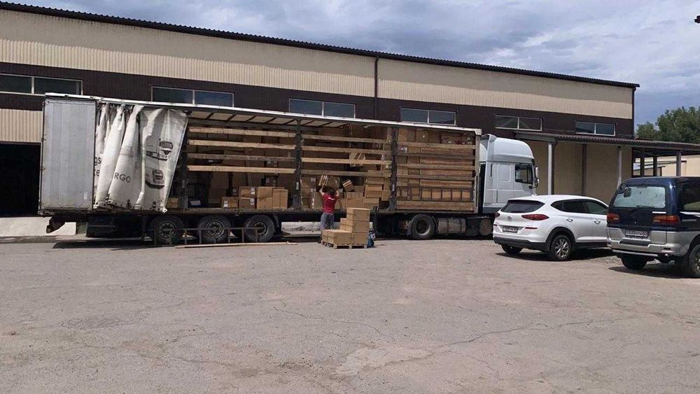 Грузоперевозки.Фура.Тент.Трал.Шаланда.Рефрижератор.Тандем.Открытая