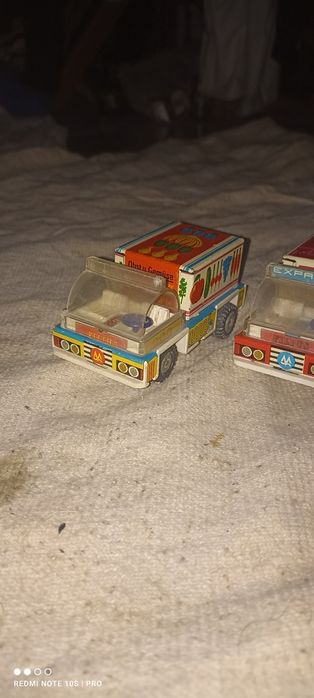 Советские игрушечные машинки