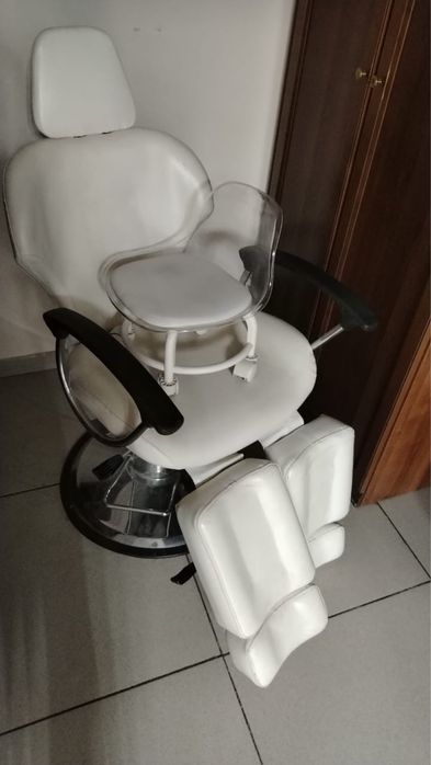 Продам педикюрное кресло