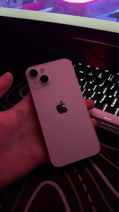 Продам Iphone 13 128gb