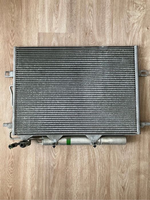 Капот в сборе на Mercedes w211
