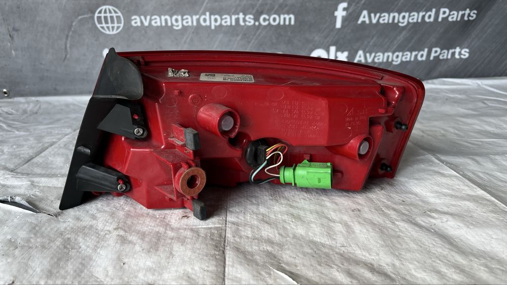 Ляв стоп Audi A5 8T (2012-2016)