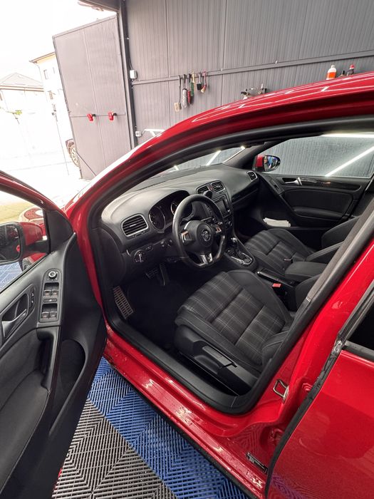 VOLKSWAGEN Golf 2010 — imagine 5
