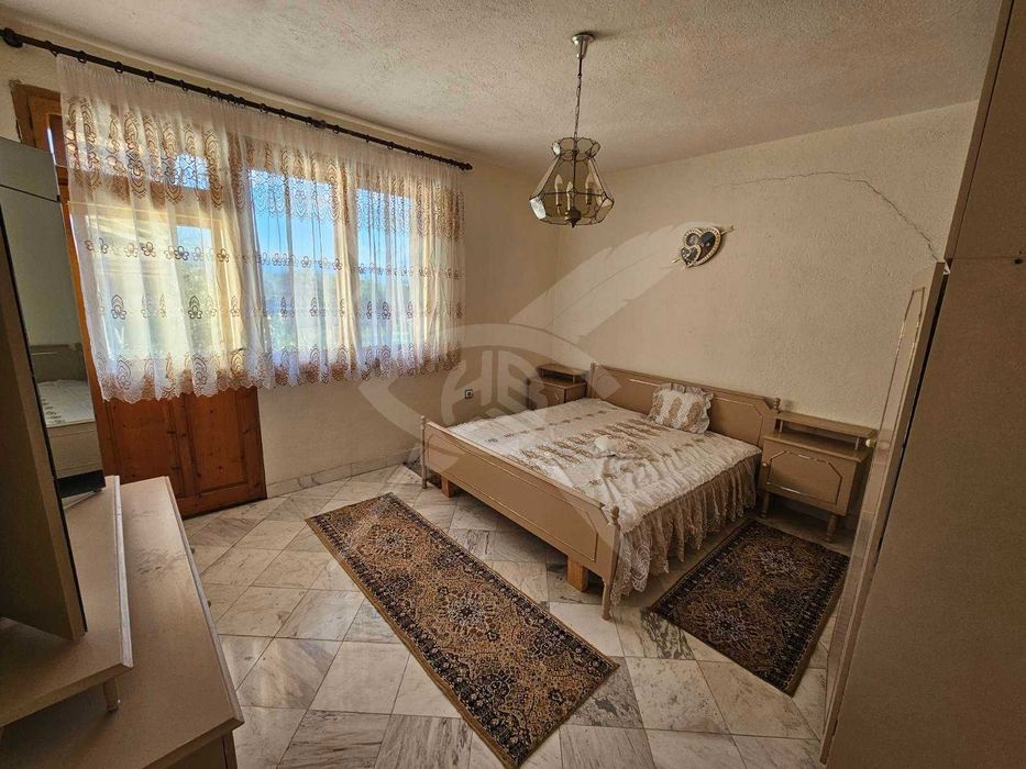 Дава се под наем Къща в с. Строево, Област Пловдив - 150 кв.м за 500 € - Снимка #3