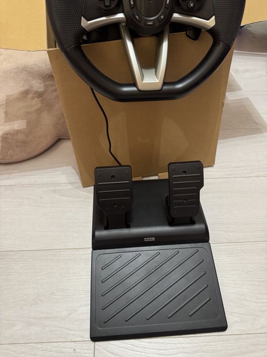 Волан с педали за Playstation 5