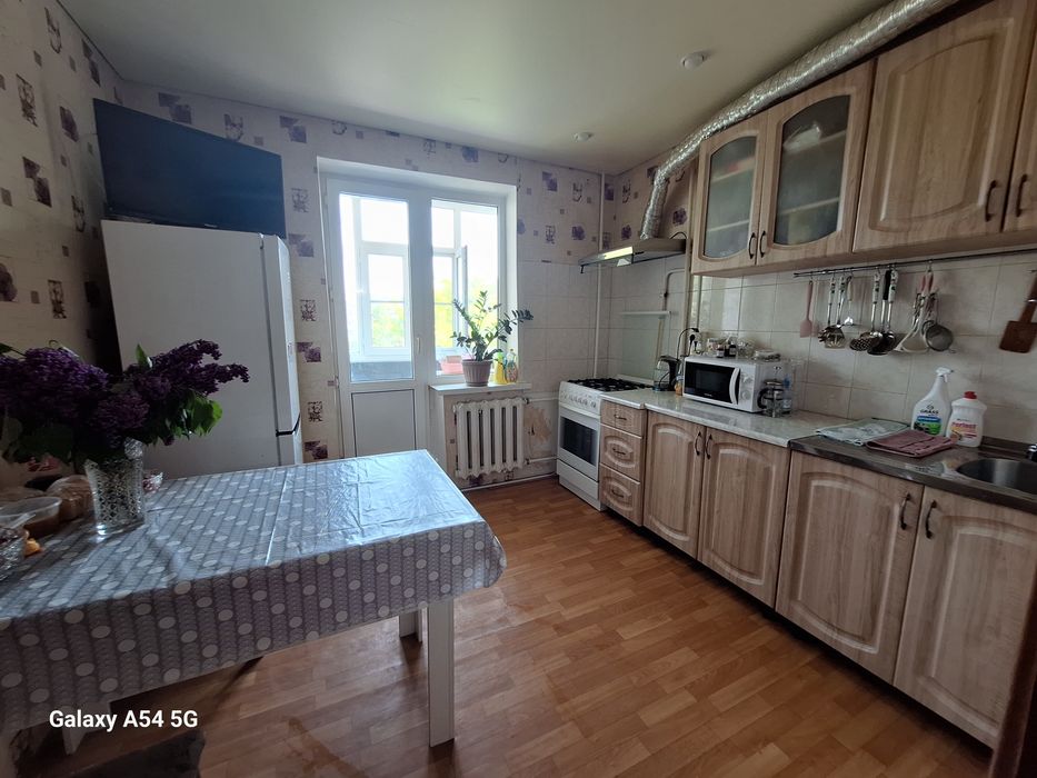 Продам 2-х комнатную  квартиру