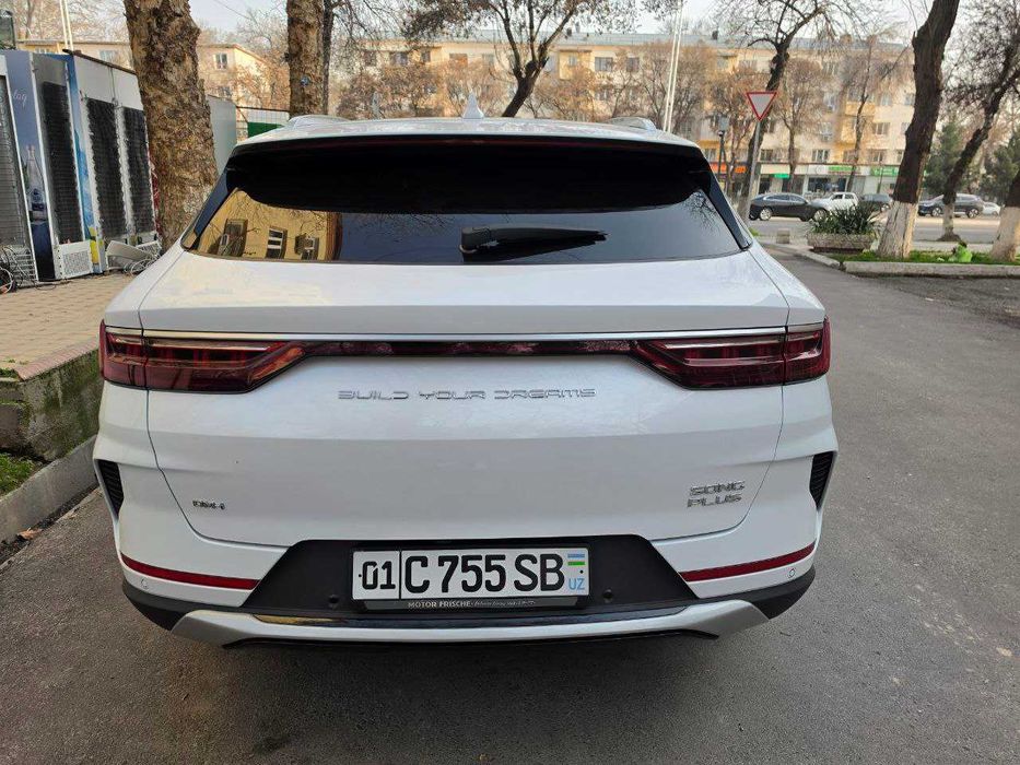 BYD SONG PLUS DM-i - гибрид