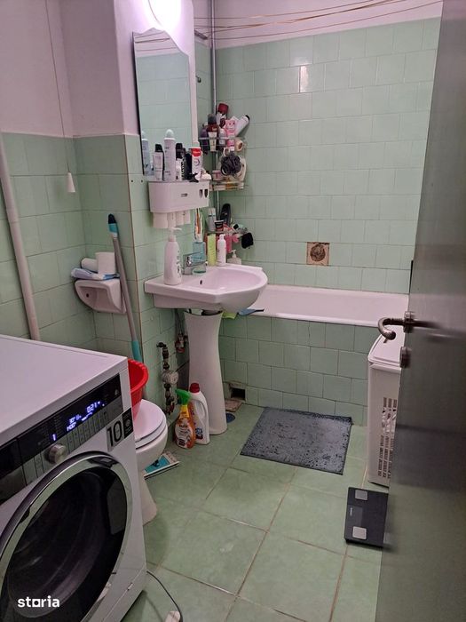 Apartament Rogerius cu 3 camere, 2 băi tip RB situat la etajul 3 din 4
