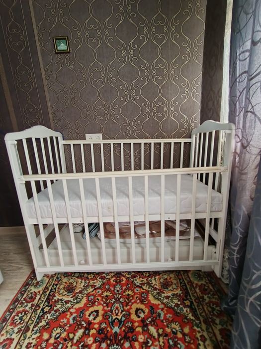 Продам детскую кроватку