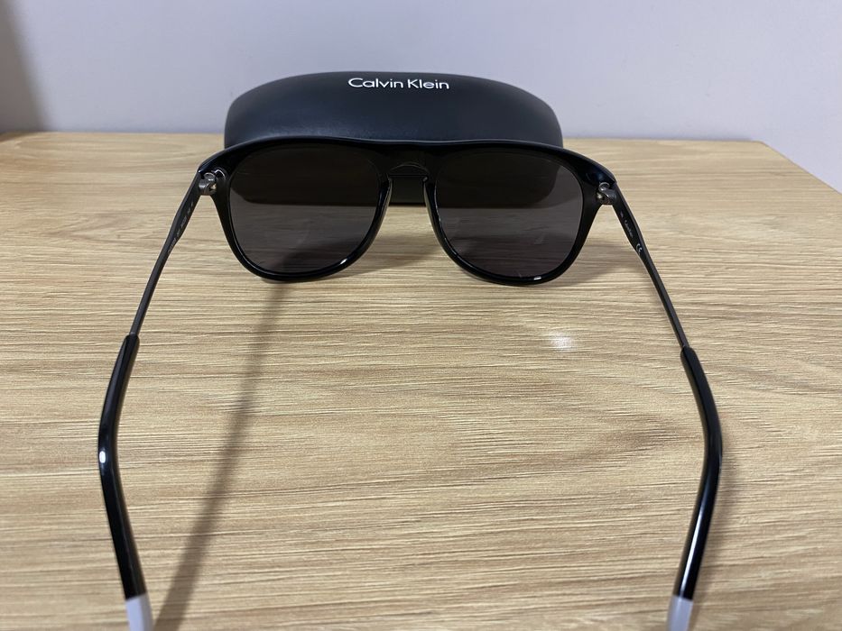 Слънчеви очила Calvin Klein CK4320S 001