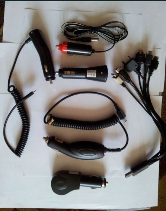 Încărcătoare auto de la bricheta masinii  pentru diferite dispozitive