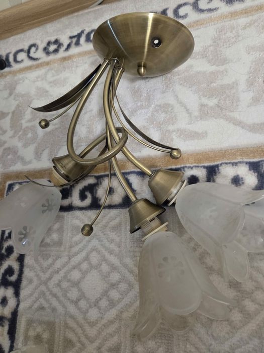 Люстры по 1000 тенге