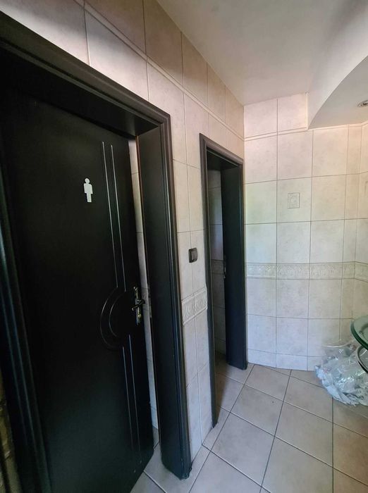 Продава се Магазин в Хасково, Училищни - 300 кв.м за 4 €/кв.м - Снимка #9