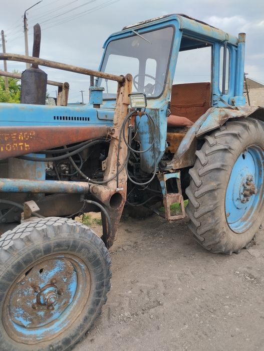 Продам трактор мтз