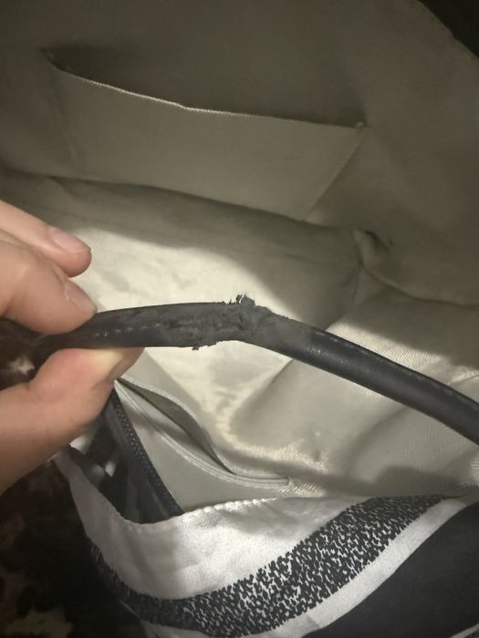 С у м к а.  С браком срочно продам