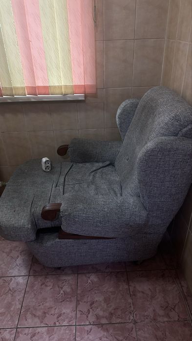 Отдам даром мебель