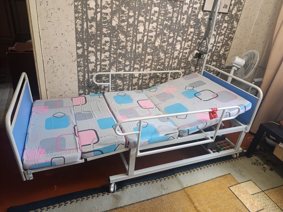 Продам медицинскую кровать