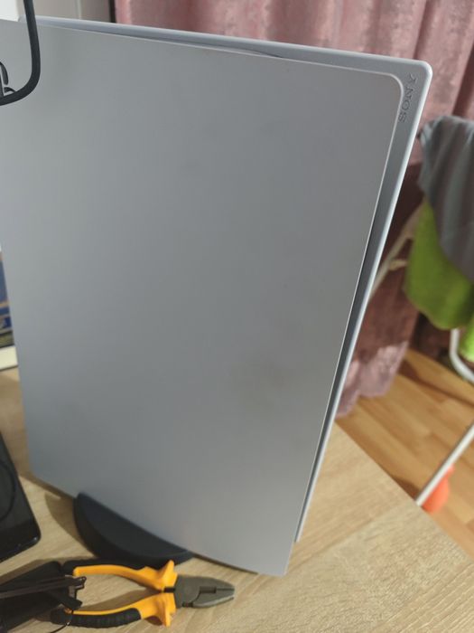 PlayStation 5 с дисководом