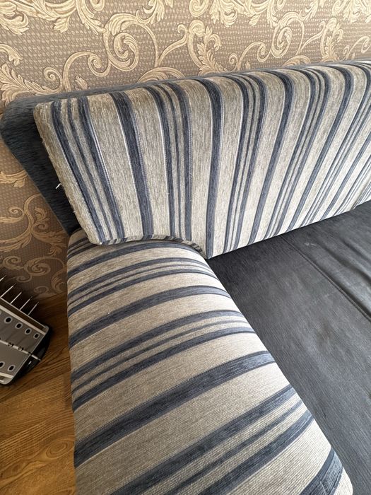 Диван продается