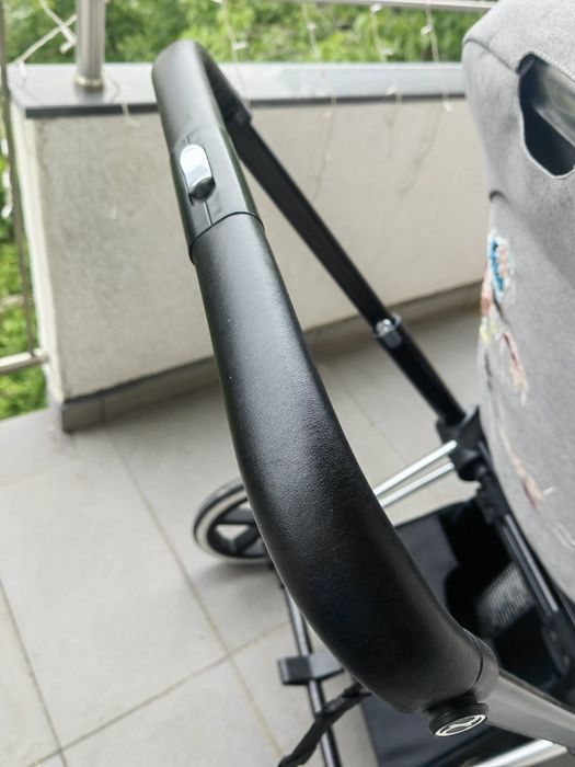 Cybex priam KOI бебешка количка