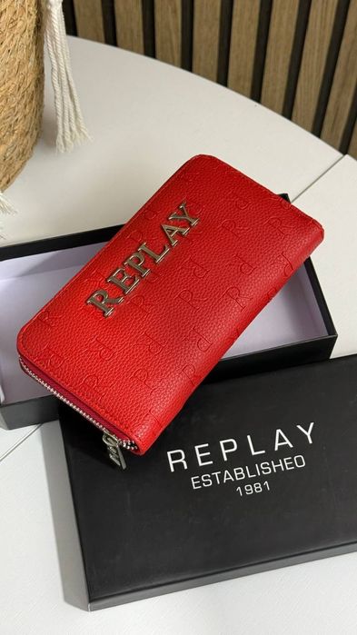 Portofelele pentru damă