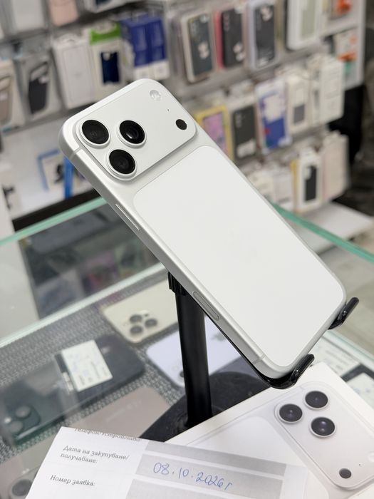 Apple iPhone 17 Pro Max Silver