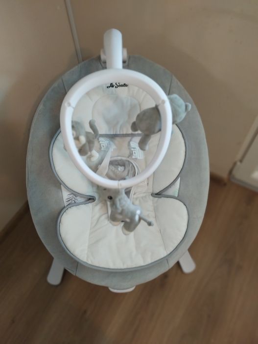 Електрическа бебешка люлка Cangaroo La Scala