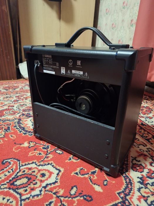 Комбоусилитель yamaha ga-15