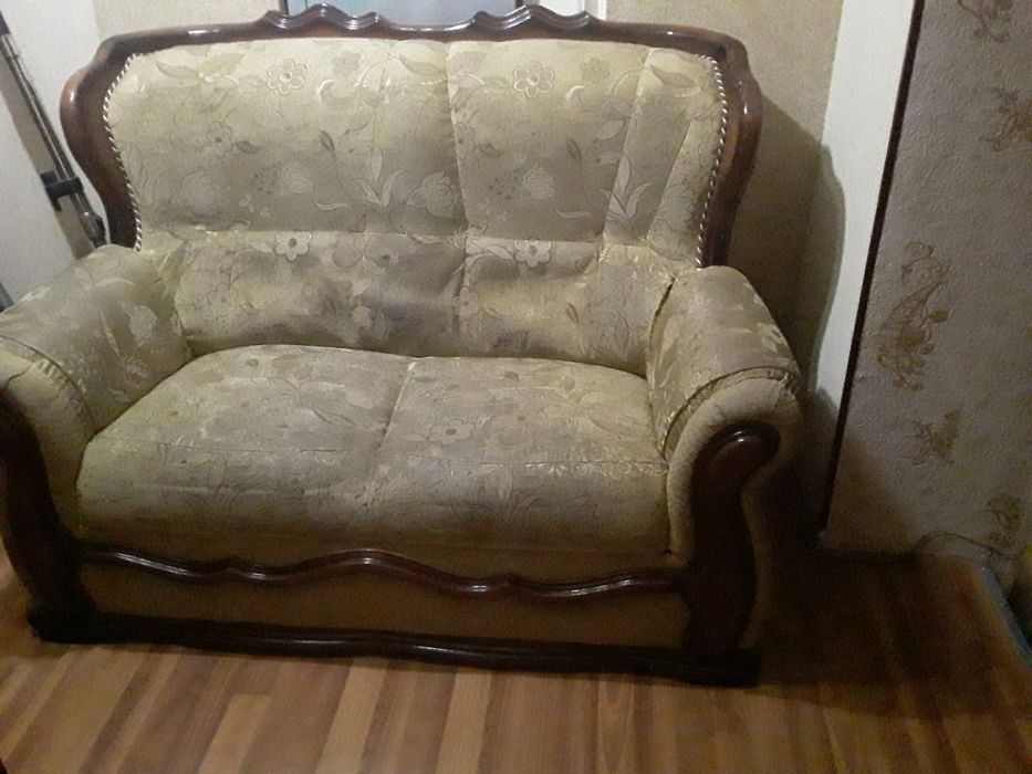 Реставрация мягкой мебели. Г.Чирчик