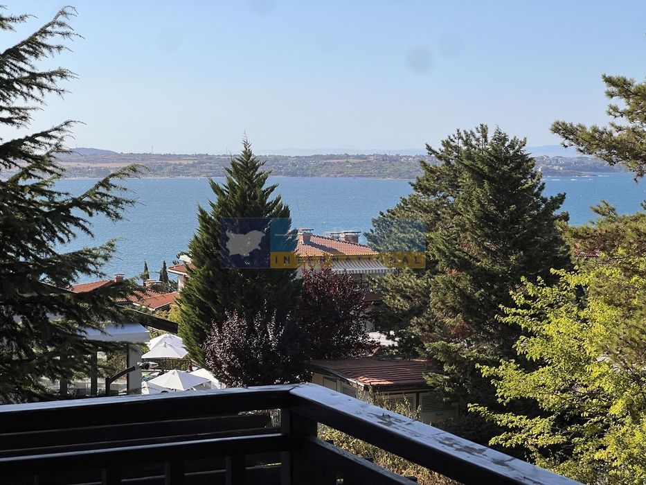 Тристаен_Гледка море_Санта Марина_вила 603