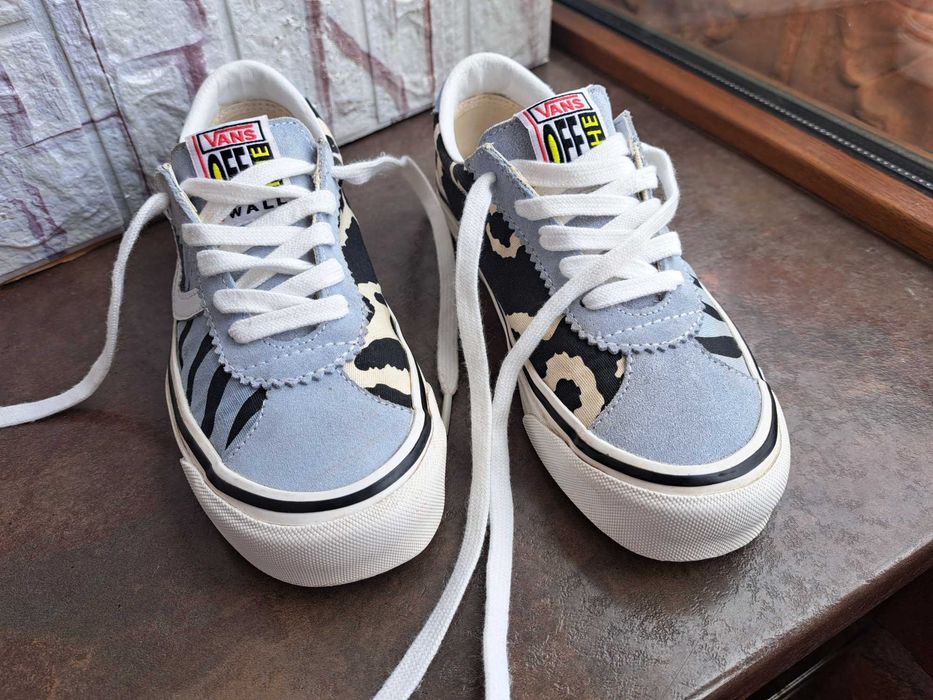 дамски,детски,кецове,спортни обувки,гуменки,номер 35 VANS ,ванс