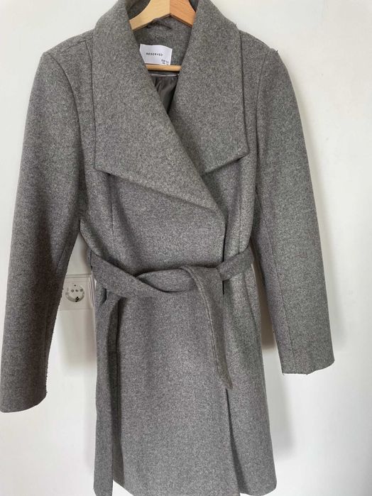 елегантно, много топло сиво палто от Reserved, размер 40, uk 12