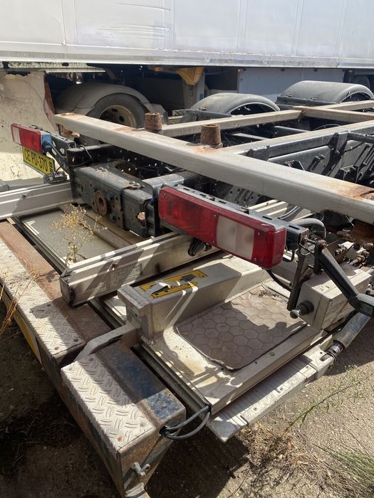 Camion renault premium bdf