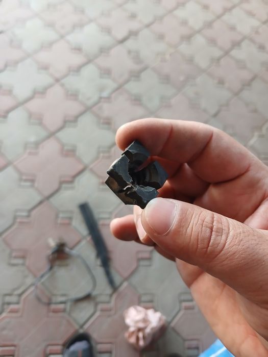 Продам запчасти на BMW
