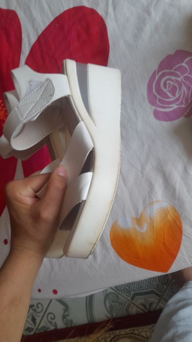 Sandale cu talpa înaltă de mireasa