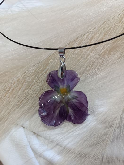 Ръчно изработени с естествени цветя