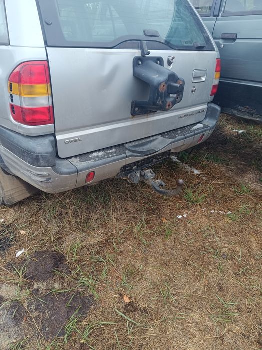 Опел Фронтера б 2.2 дтi  116 коня на части къса 2001 год