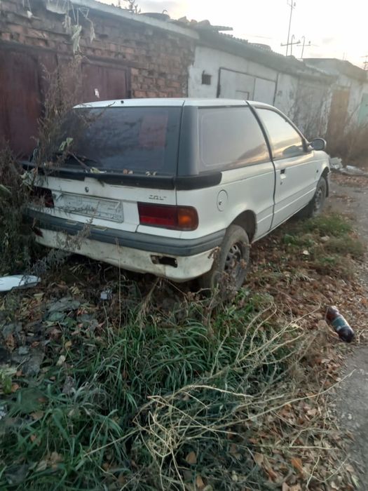 Продам машину Митсубиси