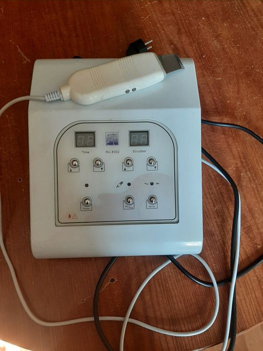 Продам ультрозвуковой аппарат для чистки лица