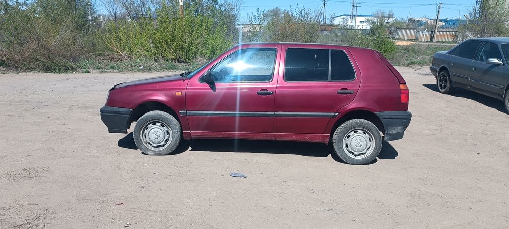 Продам Гольф 3 хэтчбек
