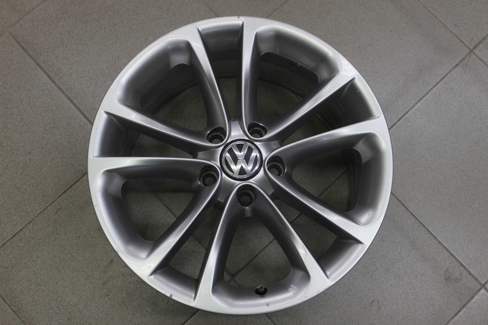 Джанта 17" VW Passat CC