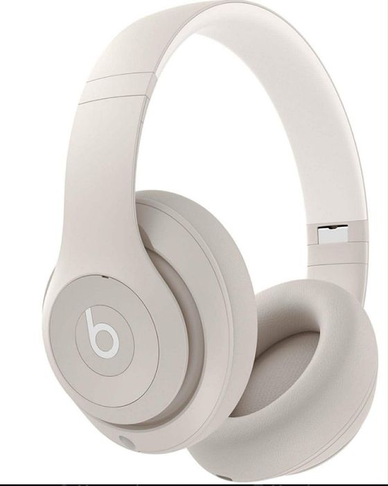 Beats Studio Pro