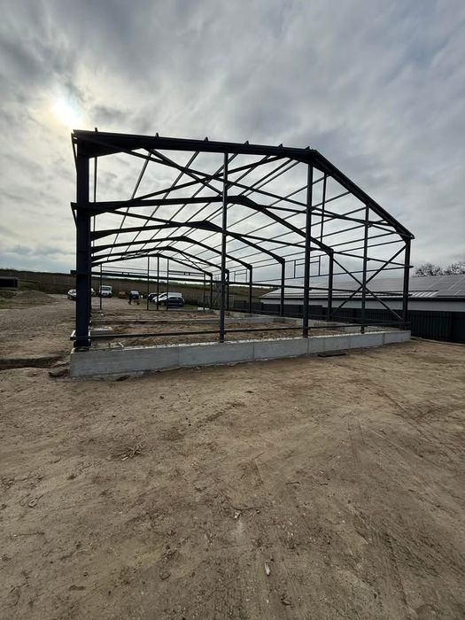 Vand hala metalica 8x20x4m
